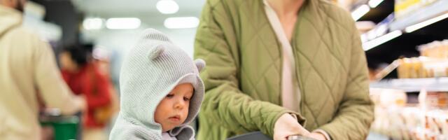 Kas lapsele tohib poes enne maksmist süüa anda? Üks ema sattus kriitika alla