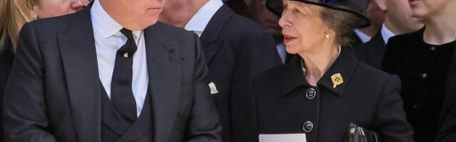 Andrew Mountbatten-Windsor on kuningliku perekonna lõhki ajanud? Häbistatud eksprintsile on jäänud vaid kaks liitlast