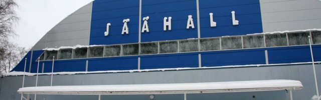 Jäähalli katuse rekonstrueerimise hange kukkus läbi