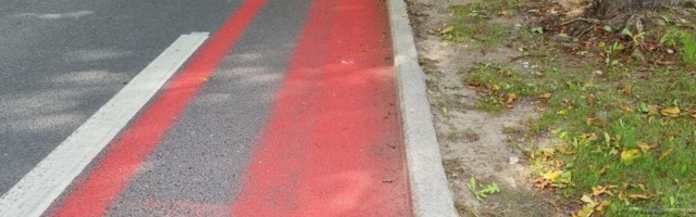 100 000 liitrit – selgus Tallinna rattaradadele ainuüksi sel aastal kantava punaste plastiku maht