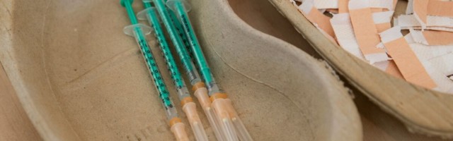 Vaktsiiniskeptikute arvukus jätab Euroopa Liidu idatiival doosid tühja ootama
