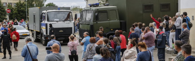 Valgevene siseministeeriumi teatel vahistati ööpäevaga 700 inimest, kokku on vahistatuid üle 6700