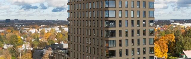 Luksuslikus kortermajas jäi koristaja kadunuks. Lõpuks leiti ta liftišahtist surnuna