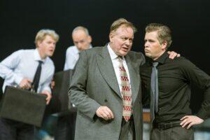 Õhulossi eksinud „Revident“