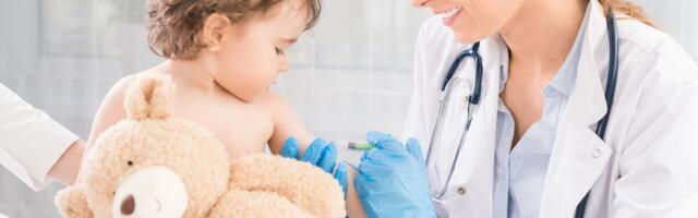 FDA kiitis heaks pooleaastaste vaktsineerimise uuendatud vaktsiinidoosidega