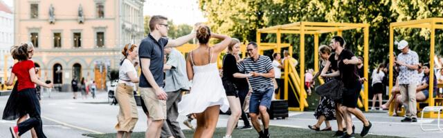 Autovabaduse puiestee esimesel nädalalõpul saab sportida, tantsida ja üheskoos laulupidu vaadata