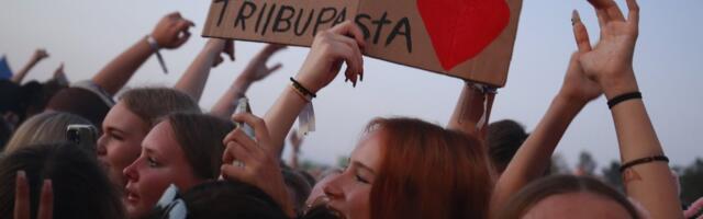 „Kas kõik on elus?“ Triibupasta kontsert Võsul muutus mõnele vaatajale ohtlikuks. Korraldaja sõnul meedikute abi ei vajatud