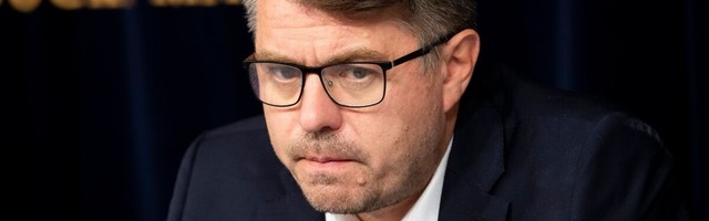VAATA: Erikomisjon tutvub vaktsiinide massilise hävimise põhjuste raportiga