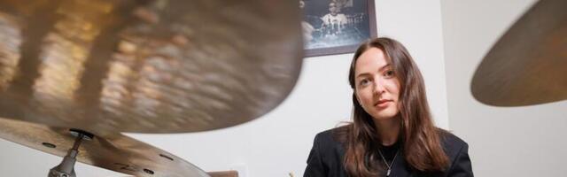 ISA ASEMEL PROPELLERIS! Punkbändi ainus naisliige Aneta Varts: „Paljud küsivad, kuidas ma vanemate meeste ja roppude naljadega hakkama saan.“