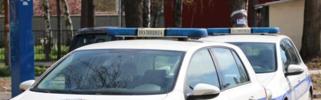 STRAVIČNO! Pretvarali se da su policija, pa pretukli momka sa posebnim potrebama u Beogradu! (VIDEO)