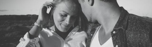 Ta ütleb, et olen parim armastaja aga ise flirdib teistega.