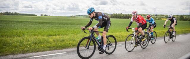 KUULA | „Istmesoojenduse“ 200. osa_ kuidas jalgratturid täpselt sõiduteel liigelda tohivad?