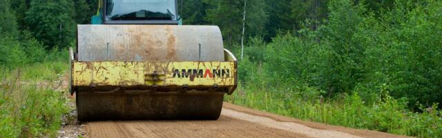 Hiigelplaan lukus_ Pärnu ja Tartu maantee saavad sadu miljoneid, teiste teede säilitamine on miinuses