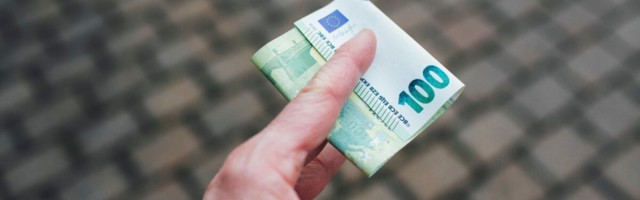 Kolmandik IKT-firmadest plaanib lähikuudel palka tõsta