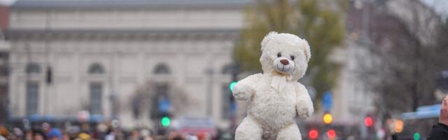 VIDEO | Ungari valitsust süüdistatakse noortevanglas toimunud kuritarvituste ja kupeldamise varjamises