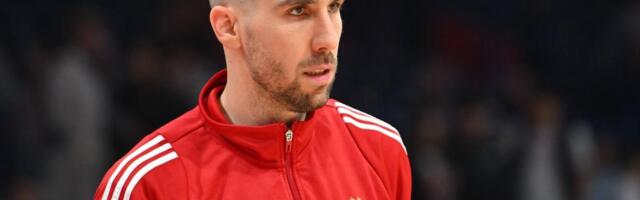 "KLUŽ MOŽE DA POBEDI SVAKOGA" Dobrić maksimalno oprezan pred sutrašnju utakmicu! Kapiten Zvezde najavio meč: "Videli smo i tokom sezone da su ravnopravan rival"