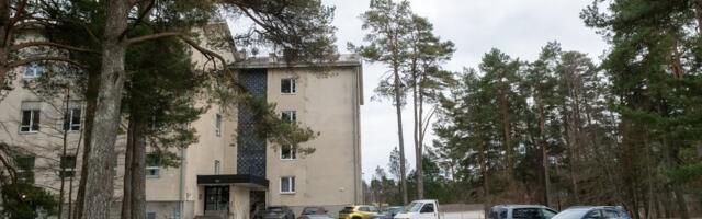 „Me hakkaksime elama poe parklas.“ Haapsalu kortermaja protestib naaberkrundi arenduse vastu