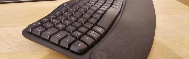 Logitech Wave keys: ergonoomiline klaviatuur paari suure puudusega