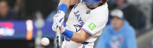 Hiilgav löögivoor tõi Torontole finaalseeria avamängu võidu