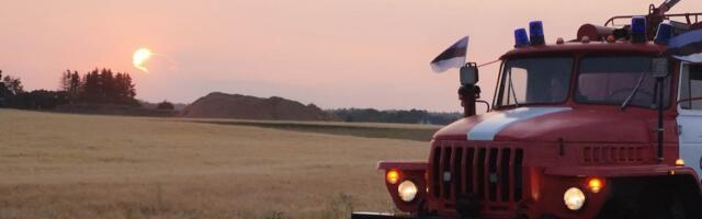 Türi vallas süütas elektrijuhtmestik põllu