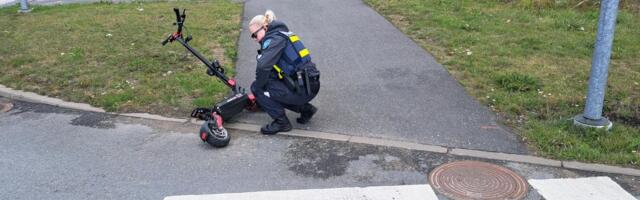 Tõukerattaga sõitnud mehe teekond sai läbi haiglas