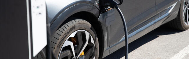 Евросоюз и КНР пытаются найти решение по тарифам на электромобили