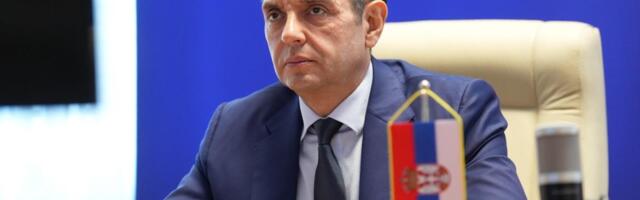 Vulin čestitao Dan Vojske Srbije: Na strah neprijatelja i radost prijatelja, na ponos Srba gde god da žive!