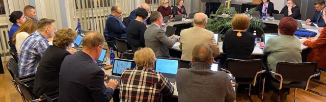Narva keskerakondlaste read täienesid kahe volikogu liikmega