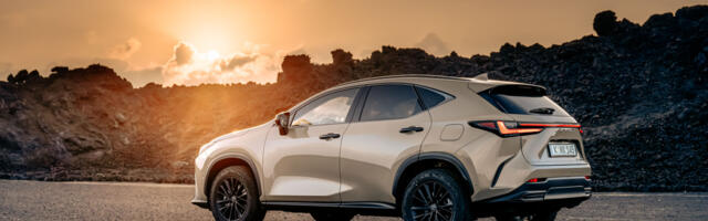 Pildid: Lexus tutvustab populaarse NX-i uut versiooni