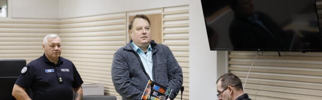 Aivo Peterson kuuleb kohtuotsust detsembris. Piisava toetuse korral võib temast vahepeal saada linnavolinik