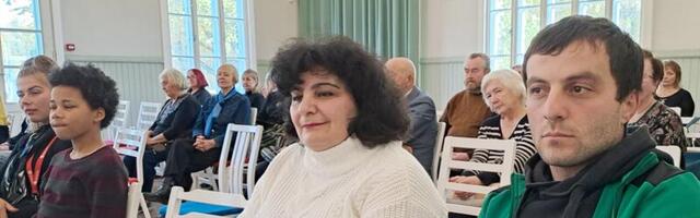 RAEKÜLAS LAULSID LINDA JA SILAVOTI JA ÜLLATAJAD