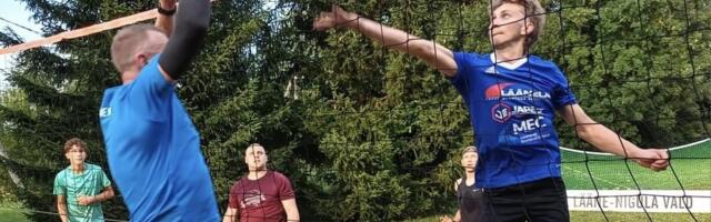 Galerii: Eelviimase vooru järel on suvevolle liidrid Karina Kungla ja Priit Nukki