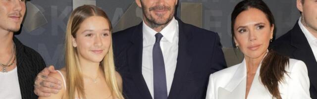 Victoria ja David Beckham said poeg Brooklyni vannete uuendamisest teada meedia vahendusel. Perekond kardab, et on temast jäädavalt ilma