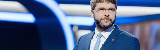 Осиновский: государство нашло деньги на привлечение инвесторов, на зарплату учителей – ничего