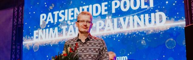 Tartu ülikooli kliinikumi kirurgid Jaak Lehtsaar ja Taavi Põdramägi said patsientidelt koormakõrguse tänu