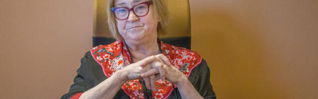 Gülnar Murumägi sai rahvamajade ühingu Kuldkanna