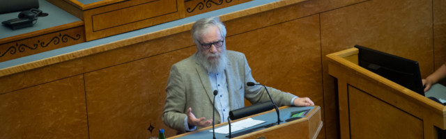 Mihhail Lotman: koalitsioonileppes on välispoliitilised küsimused jäänud tagaplaanile