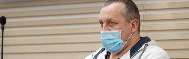 Mees trampis joomakaaslase omas kodus surnuks ja jättis vedelema. Tappis siis teisegi sõbra ja mattis ta maha