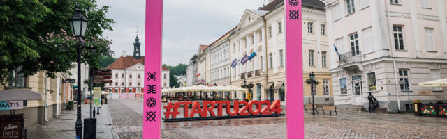 KRIITILINE ÜLEVAADE ⟩ Tartu 2024 toob homoparaadi, drag-etenduse ja ühissuudlemise