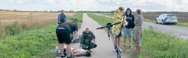 PILTUUDIS: poisid sõitsid elektritõuksil 73 km/h ja kukkusid