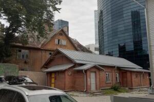 Lennukas või lihtsalt kõrge?