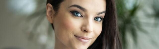 Jalgpalliülekande ajal telekanaleid vahetades saabus armastus_ „Impulsi“ saatejuht Uljana Kuzmina kohtus mehega just tänu teletööle