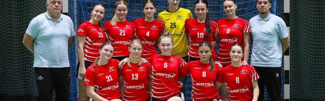 Aru­kü­la, Keh­ra ja Pär­nu ühis­nais­kond tu­li A-klas­sis Ees­ti ka­ri­ka­võit­jaks kä­si­pal­lis