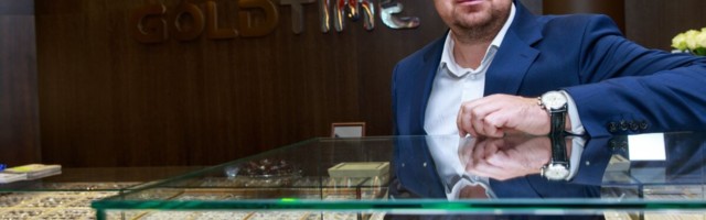 Kauplused valmistuvad jõuludeks. Kliendid peaksid kingitused varem ostma