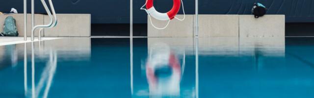 VASTUKAJA | Kui täiskasvanu käte jõust piisab madalas basseinis lapse abistamiseks, pole vetelpäästet vaja