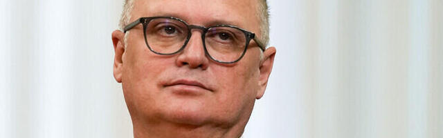 В Сербии задержали экс-министра строительства по делу об обрушении крыши вокзала