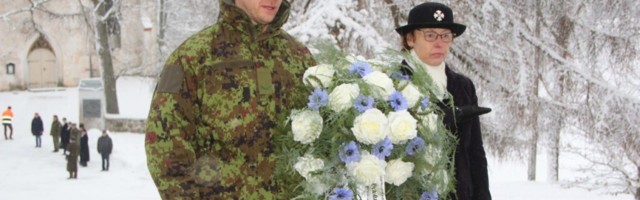 OTEPÄÄL MÄLESTATI VABADUSSÕJAS LANGENUID