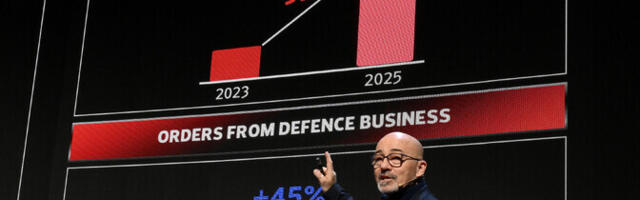 Itaalia valitsus võib relvahiiglase juhi välja vahetada