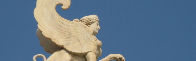 Muistses Ateenas maksid vahetult makse ainult rikkad ja neile meeldis sellega hoobelda