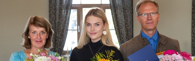 Jõhvi vald premeeris Pippi Lotta Enokit ja tema treenereid